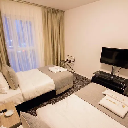 Apart Otel Live İstanbul