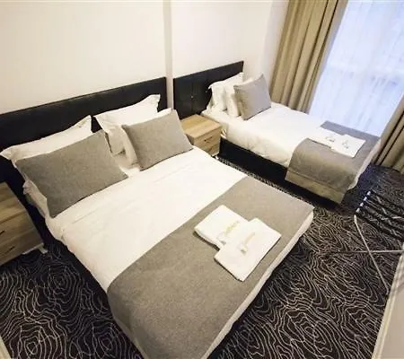 Live Apart Otel 2*